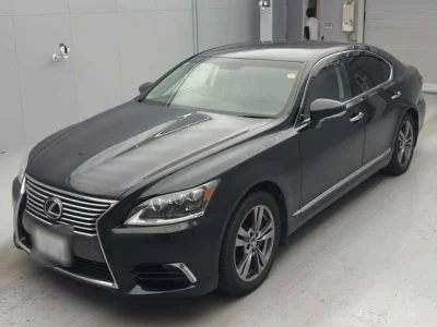 Lexus LS600h