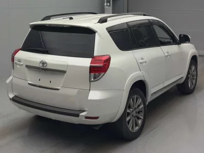 Toyota Vanguard