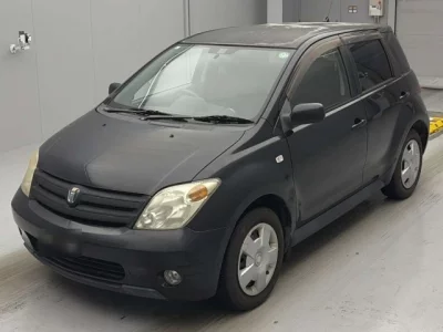 Toyota IST