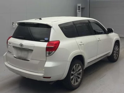 Toyota Vanguard