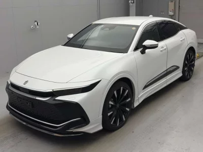 Toyota Crown Crossover