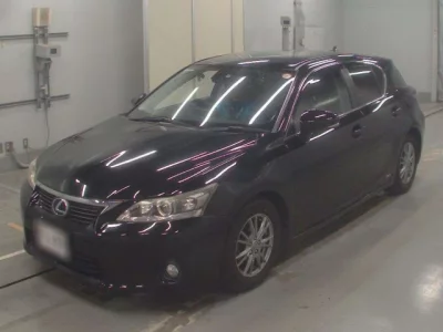 Lexus CT200h