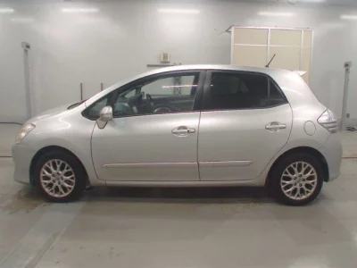 Toyota Blade