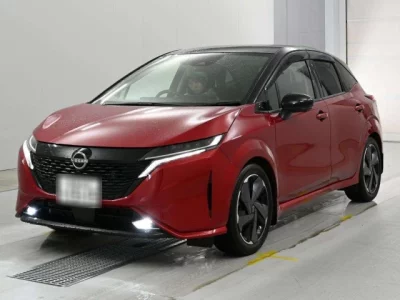 Nissan Aura