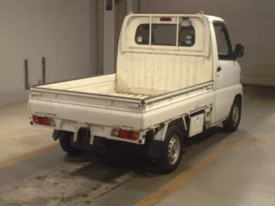 Nissan CLIPPER TRUCK