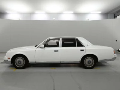 Toyota Century