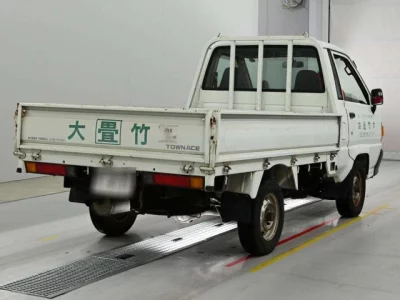 Toyota TownAce Truck