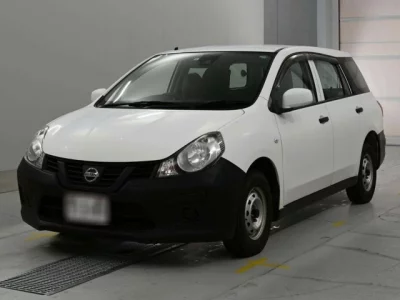 Nissan AD