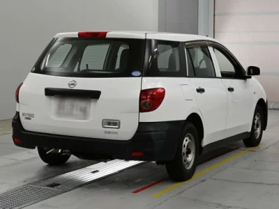 Nissan AD