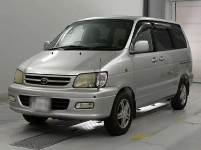 Toyota TownAce Noah