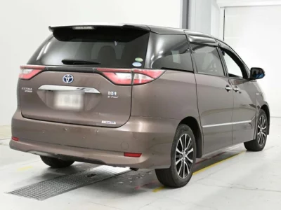 Toyota ESTIMA HYBRID