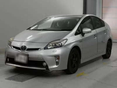 Toyota PRIUS PHV