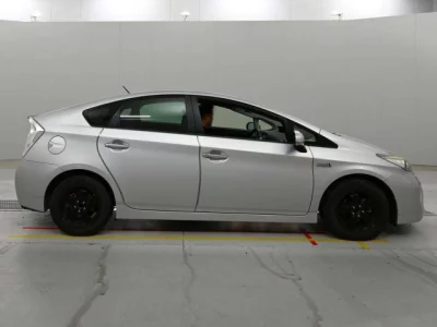 Toyota PRIUS PHV