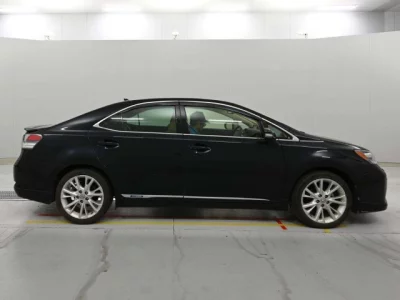 Lexus HS250h