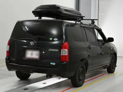 Toyota SUCCEED