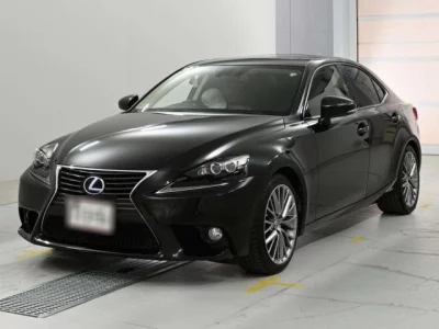 Lexus IS300h