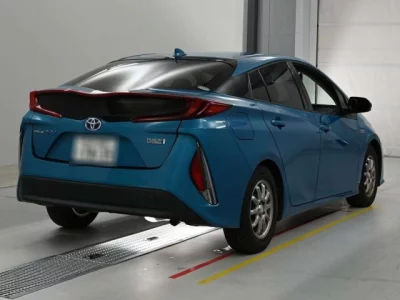 Toyota PRIUS PHV