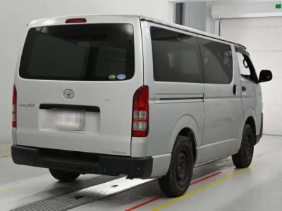 Toyota RegiusAce