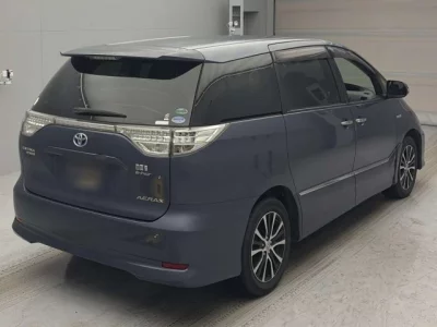 Toyota ESTIMA HYBRID