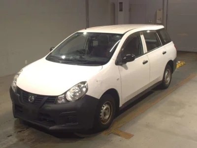 Nissan AD