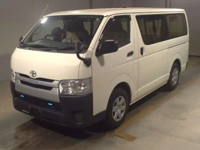 Toyota HiAce Van