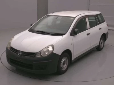 Nissan AD
