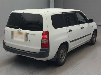 Toyota SUCCEED