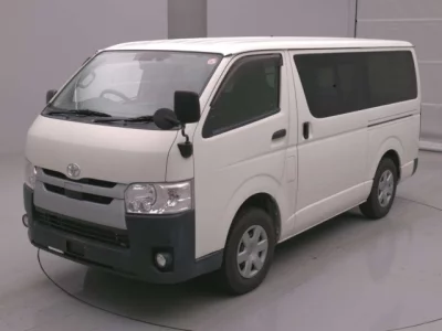 Toyota RegiusAce