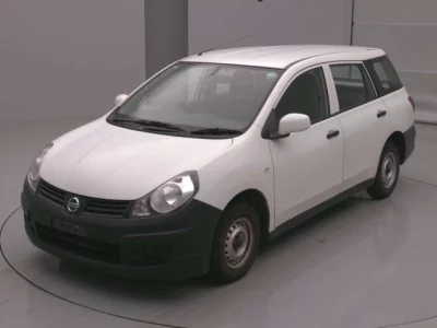Nissan AD