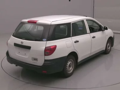 Nissan AD