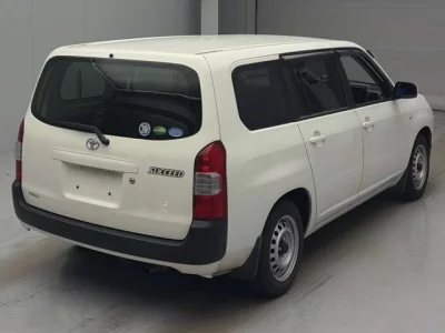 Toyota SUCCEED