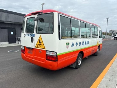 Toyota COASTER