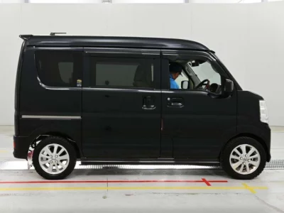 Nissan NV100 Clipper Rio