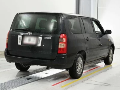 Toyota Succeed