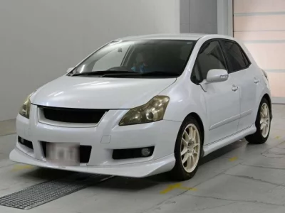 Toyota Blade
