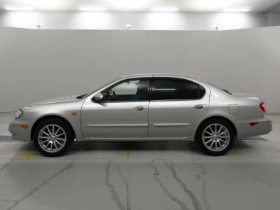 Nissan Cefiro