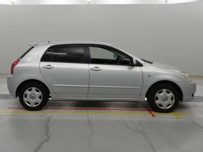Toyota Corolla Runx