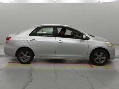 Toyota Belta