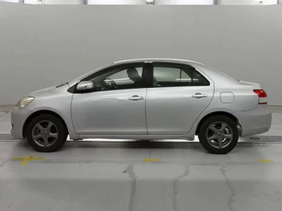 Toyota Belta