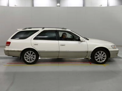 Toyota Mark II Wagon Qualis