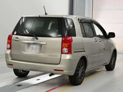 Toyota Raum