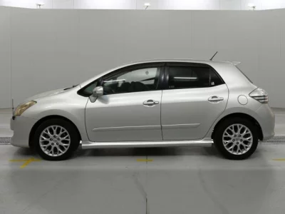 Toyota Blade