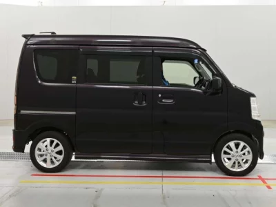 Nissan NV100 Clipper Rio