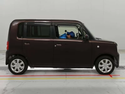 Toyota PIXIS SPACE