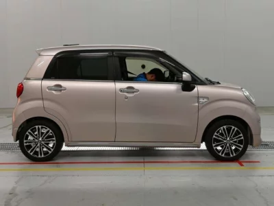 Toyota Pixis Joy