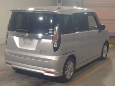 Suzuki Solio