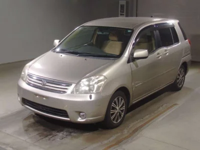 Toyota Raum