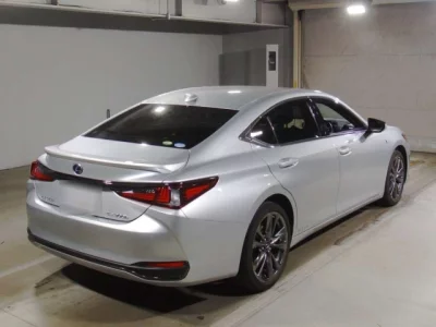 Lexus ES300h