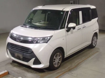 Toyota TANK