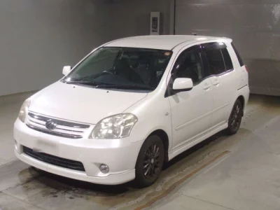 Toyota Raum